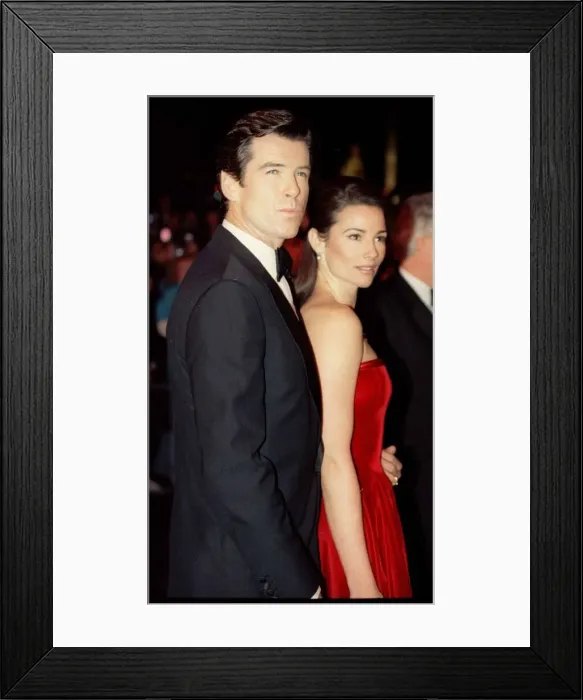 Framed Print : Pierce Brosnan star of the film arrives for the Royal Premiere of the latest James Bond Framed Print : Pierce Brosnan star of the film arrives for the Royal Premiere of the latest James Bond