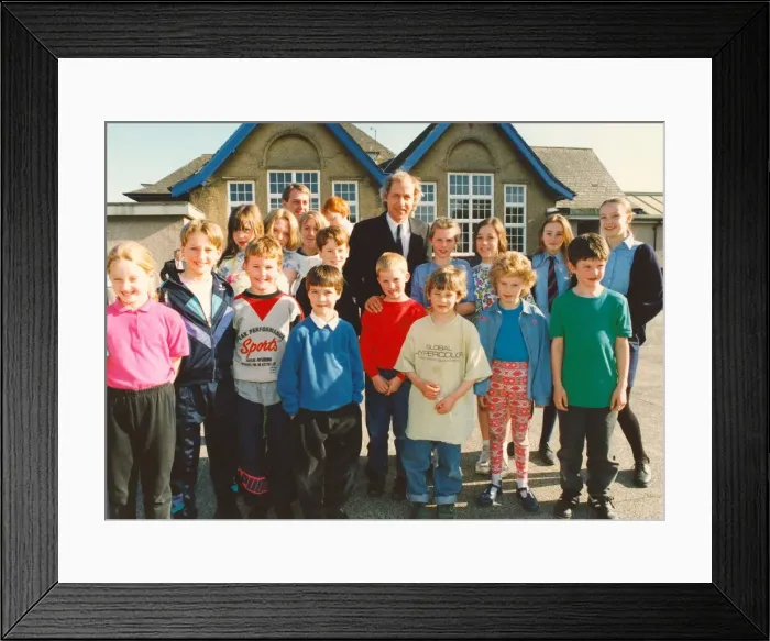 Framed Print : Mark Knopfler, guitarist with Dire Straits, makes a return visit to his old stamping