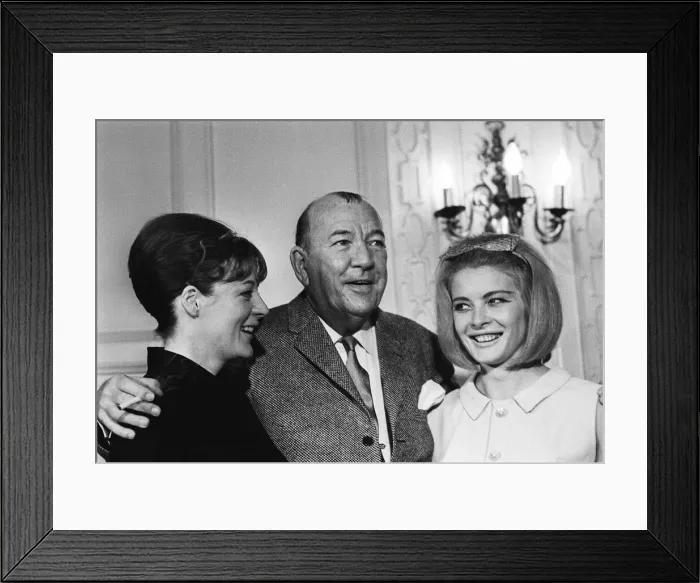 Framed Print : Noel Coward and Maggie Smith 1964 Louise Parnell, Lyne Redgrave Jan Winters Framed Print : Noel Coward and Maggie Smith 1964 Louise Parnell, Lyne Redgrave Jan Winters