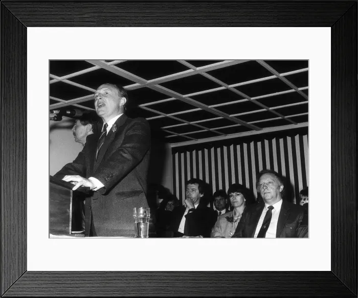 Framed Print : Neil Kinnock makes his speech at Barnsleys Miners Gala