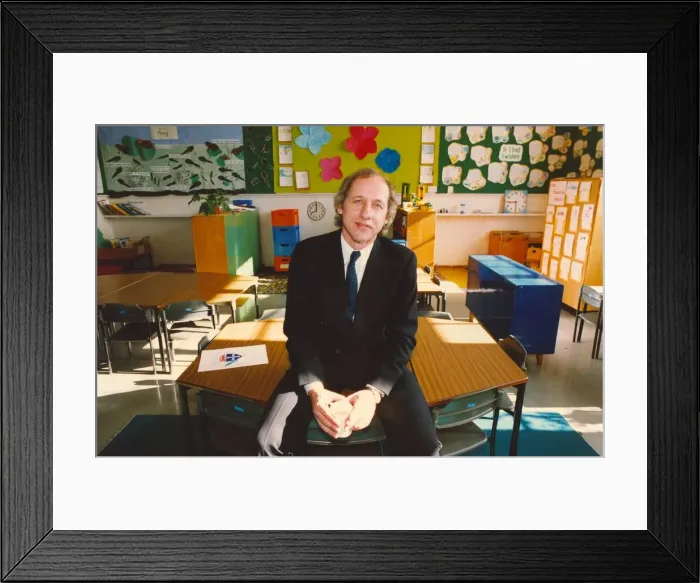 Framed Print : Mark Knopfler, guitarist with Dire Straits, makes a return visit to his old stamping Framed Print : Mark Knopfler, guitarist with Dire Straits, makes a return visit to his old stamping