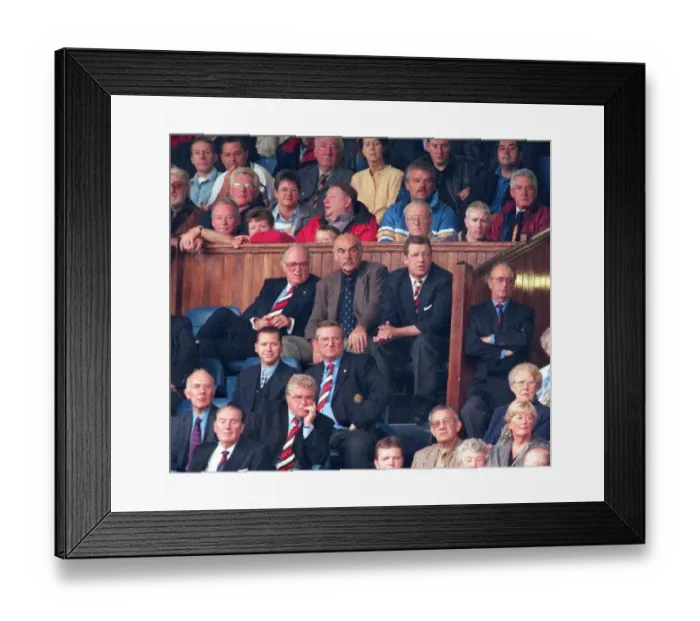 Framed Print : Sean Connery watches Rangers versus Aberdeen with David Murray September 1999 Framed Print : Sean Connery watches Rangers versus Aberdeen with David Murray September 1999