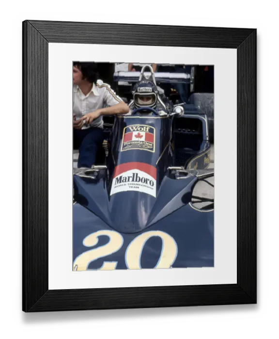 Framed Print : Jacky Ickx, Racing Driver at Brands Hatch in Williams FW05. March 1976