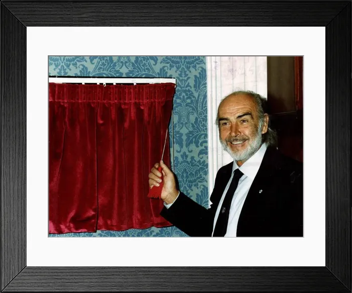 Framed Print : Sean Connery unveiling plaque with beard Framed Print : Sean Connery unveiling plaque with beard