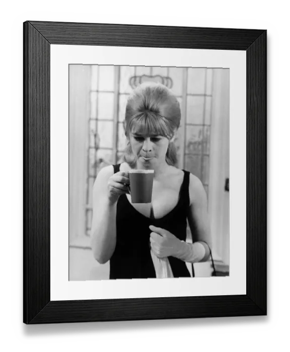 Framed Print : Film Darling 1964 Julie Christie Framed Print : Film Darling 1964 Julie Christie