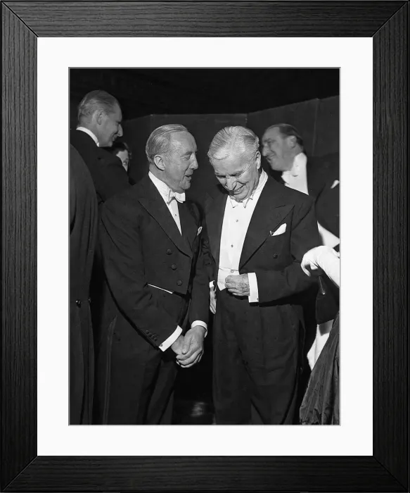 Framed Print : Charlie Chaplin 1952 Framed Print : Charlie Chaplin 1952