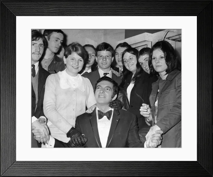 Framed Print : Frankie Vaughan in his dressing room in the Alhambra with Easterhouse gang boys Framed Print : Frankie Vaughan in his dressing room in the Alhambra with Easterhouse gang boys