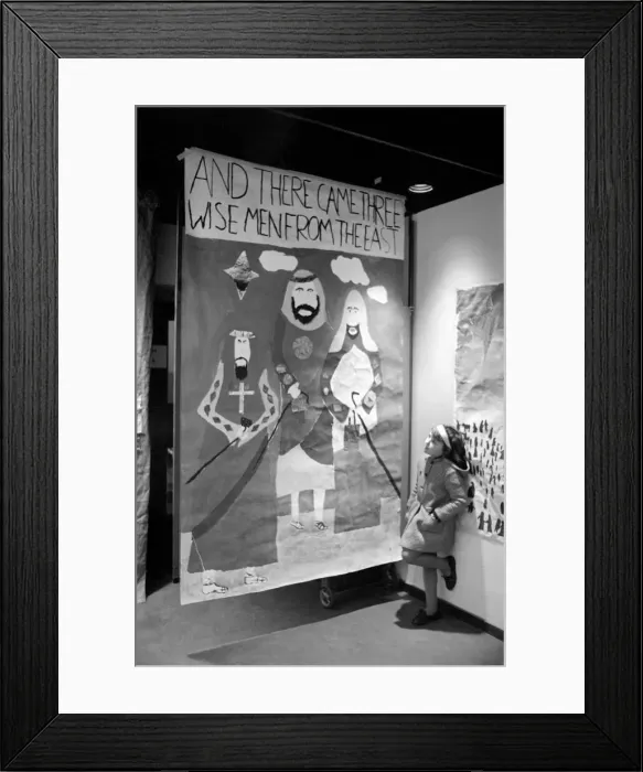 Framed Print : Children from five London Primary Schools showed their artistic talents at an exhibition Framed Print : Children from five London Primary Schools showed their artistic talents at an exhibition