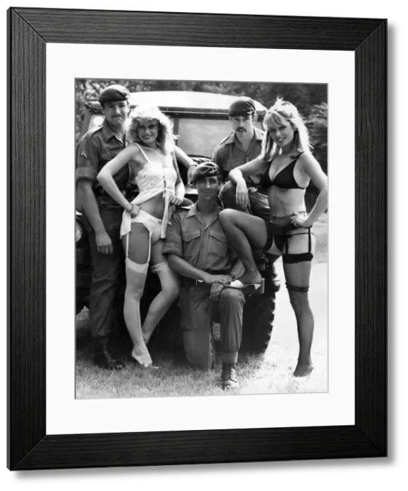 Framed Print : Clothing underwear. Three soldiers from the 2nd Battalion of the Parachute Regiment pose Framed Print : Clothing underwear. Three soldiers from the 2nd Battalion of the Parachute Regiment pose