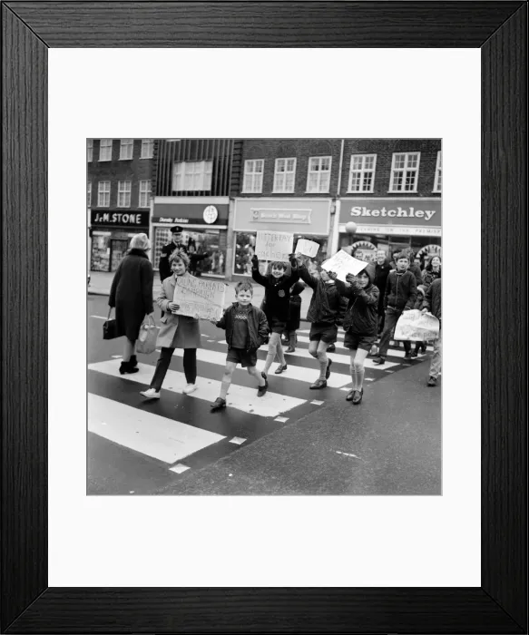 Framed Print : Education. Industrial Disputes: Teachers Strike: All the schools in the Ealing area were Framed Print : Education. Industrial Disputes: Teachers Strike: All the schools in the Ealing area were