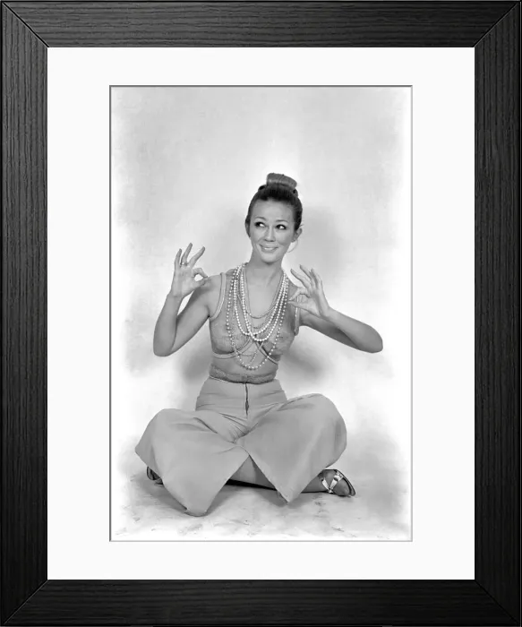 Framed Print : Corolyn Smith in see through dress. December 1969 Z11769-001