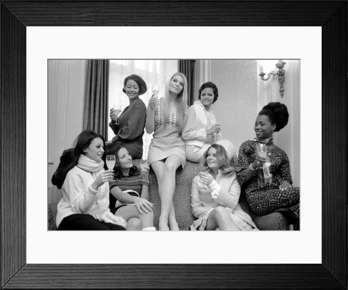 Framed Print : Beauty Contests: Miss World, 20 year old Eva Reuber-Staler Framed Print : Beauty Contests: Miss World, 20 year old Eva Reuber-Staler