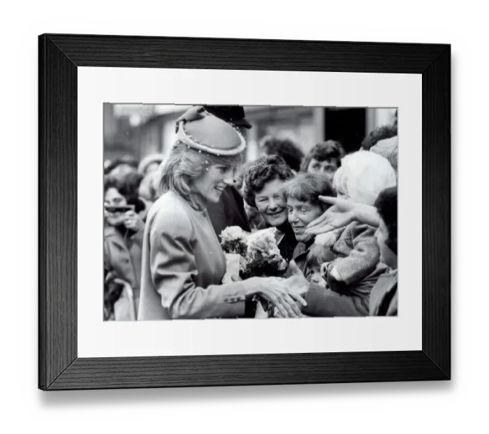 Framed Print : Princess Diana the Princess of Wales. (North East visits) Framed Print : Princess Diana the Princess of Wales. (North East visits)