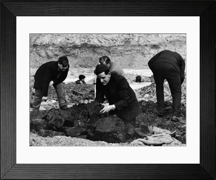 Framed Print : The coal rush on motorway six. April 1968 P017739 Framed Print : The coal rush on motorway six. April 1968 P017739