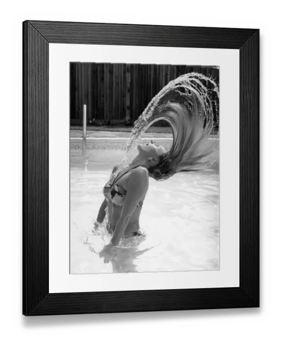 Framed Print : Fashion - Beachwear: London blew hot and cold yesterday as marvellous May melted more Framed Print : Fashion - Beachwear: London blew hot and cold yesterday as marvellous May melted more