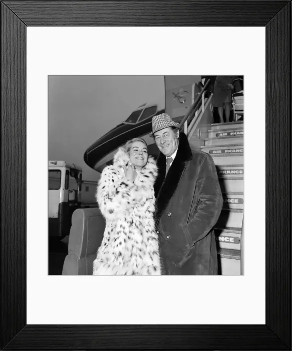 Framed Print : Rachel Roberts flew in to Londons Heathrow Airport from Paris with her husband Rex Framed Print : Rachel Roberts flew in to Londons Heathrow Airport from Paris with her husband Rex