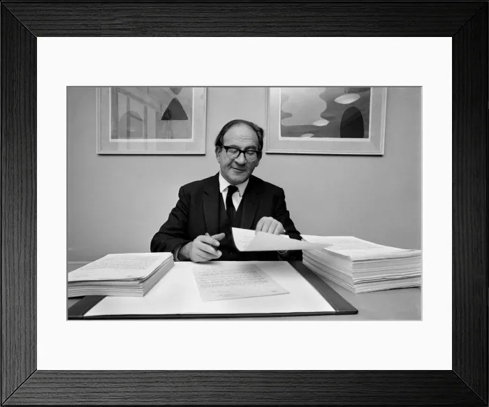 Framed Print : Mr. Fred Mulley, Minister of Transport is sending a personal letter to over 800 newspaper Framed Print : Mr. Fred Mulley, Minister of Transport is sending a personal letter to over 800 newspaper