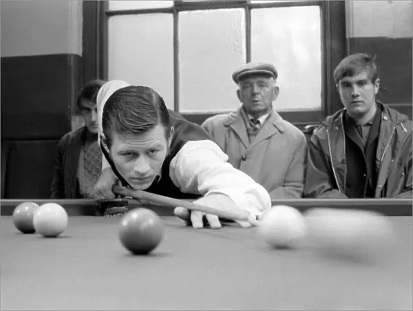 Alex Higgins at the table in a local club. November 1969 Z10851-001