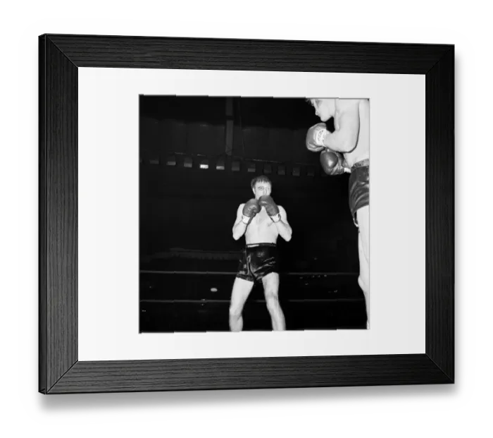 Framed Print : Welterweight boxing at the Royal Albert Hall Ralph Charles v. Chuck Henderson Framed Print : Welterweight boxing at the Royal Albert Hall Ralph Charles v. Chuck Henderson