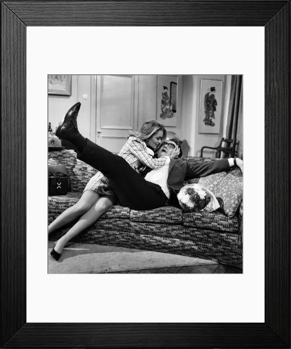 Framed Print : Entertainment Television Programmes: Harry Worth, bumbling bachelor of BBC-1 Framed Print : Entertainment Television Programmes: Harry Worth, bumbling bachelor of BBC-1