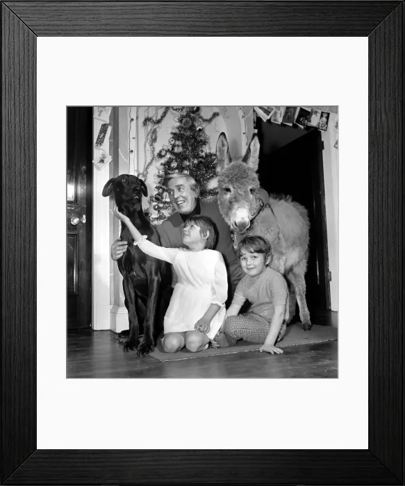 Framed Print : Robert Keegan of Z Car fame (Sergeant Blackie) will be working during the Christmas Framed Print : Robert Keegan of Z Car fame (Sergeant Blackie) will be working during the Christmas