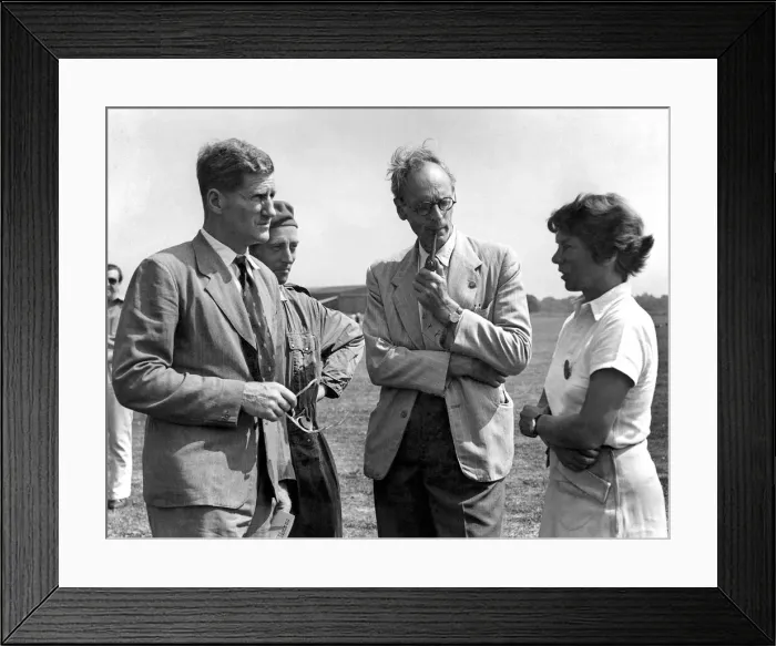 Framed Print : Left to Right. Col Sir John Hunt (of Everest Fame), Mr. Alan Derek Piggott Framed Print : Left to Right. Col Sir John Hunt (of Everest Fame), Mr. Alan Derek Piggott