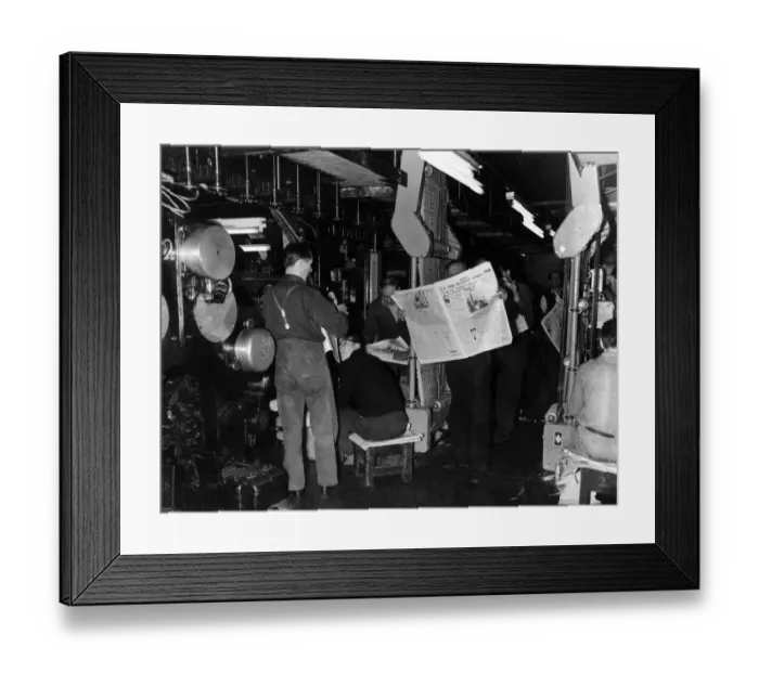 Framed Print : Thomson House. London. The first copies of the Sunday Times off the presses Here seen Framed Print : Thomson House. London. The first copies of the Sunday Times off the presses Here seen