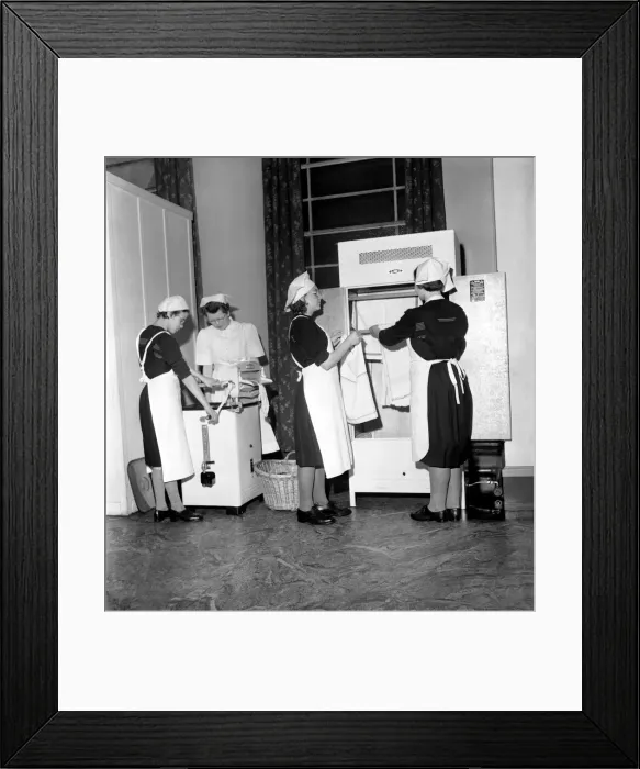 Framed Print : Blind girls taught cookery Henshaws School for the Blind, at Stretford, Lancs Framed Print : Blind girls taught cookery Henshaws School for the Blind, at Stretford, Lancs
