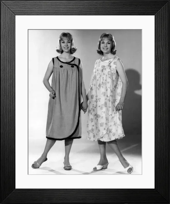 Framed Print : Reveille fashions1962: Baker Twins. Susan and Jennifer Baker July 1962 P011083