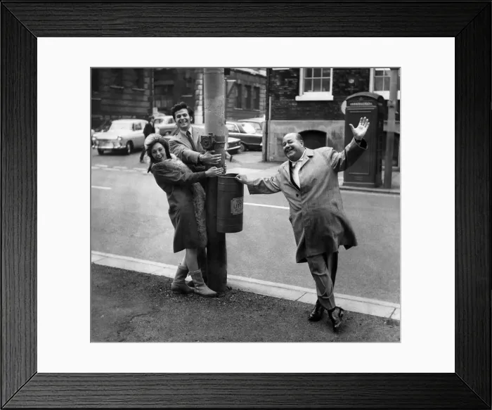 Framed Print : World Premiere of Man of Magic at the Opera House Manchester