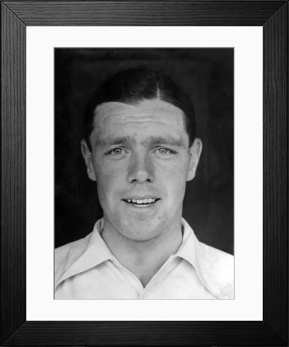 Framed Print : Brian Sellers Yorkshire Cricket Captian. August 1938 P011246