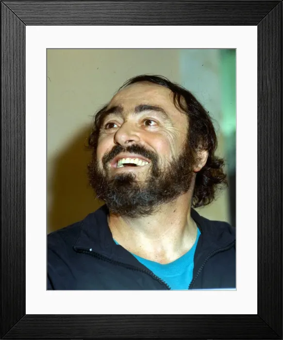 Framed Print : Luciano Pavarotti being interviewed in Dublin. April 1980. 08 / 04 / 1980 Framed Print : Luciano Pavarotti being interviewed in Dublin. April 1980. 08 / 04 / 1980