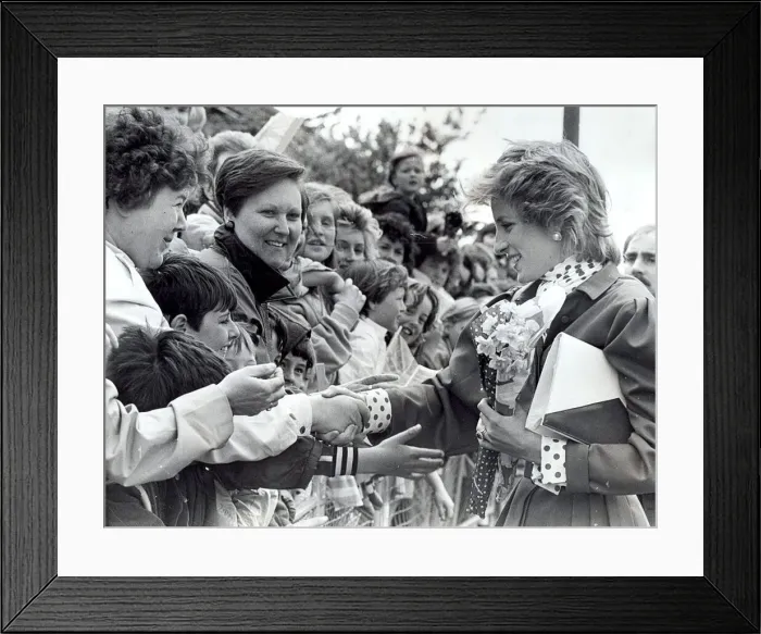 Framed Print : Princess Diana the Princess of Wales. (North East visits) Framed Print : Princess Diana the Princess of Wales. (North East visits)