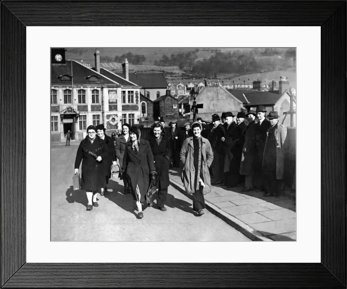 Framed Print : Factory girls on way home, at Mountain Ash, Patting. Miners now on strike Framed Print : Factory girls on way home, at Mountain Ash, Patting. Miners now on strike