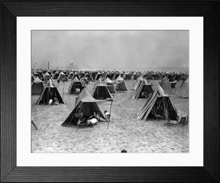 Framed Print : Just a few of the famous multi-coloured beach tents at Le Touquet in Northern France Framed Print : Just a few of the famous multi-coloured beach tents at Le Touquet in Northern France