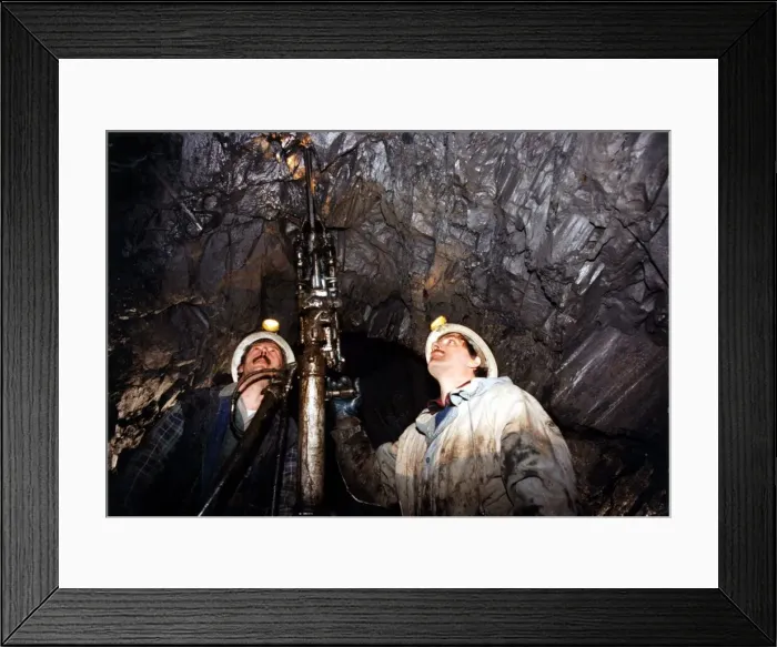 Framed Print : Gold - Wales - Miners drill a rich seam - at a mine, Clogau - 23rd January 1988 Framed Print : Gold - Wales - Miners drill a rich seam - at a mine, Clogau - 23rd January 1988