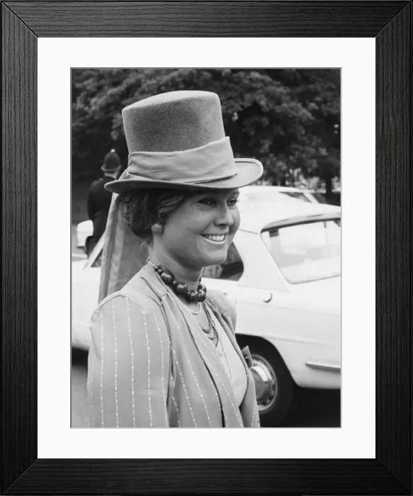 Framed Print : Ladies day at Royal Ascot - Mrs Jennifer Barrett-Lennard