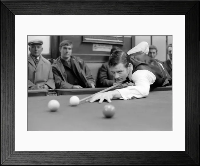 Framed Print : Alex Higgins at the table in a local club. November 1969 Z10851 Framed Print : Alex Higgins at the table in a local club. November 1969 Z10851