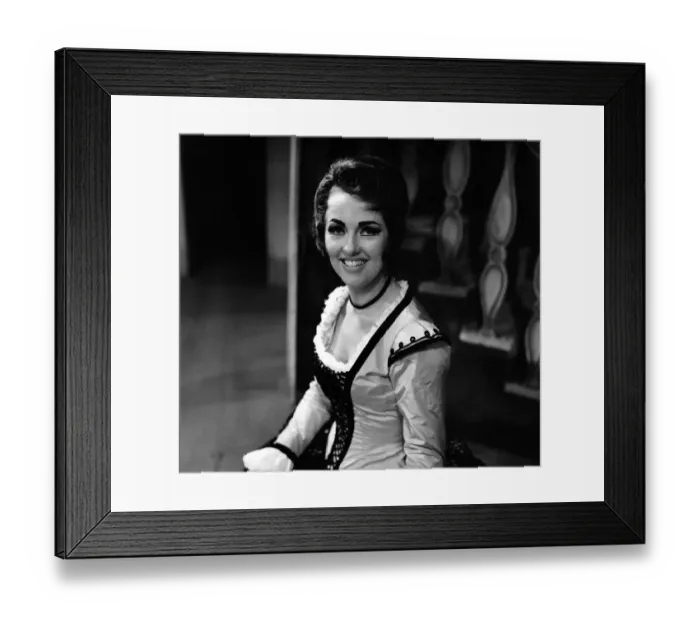 Framed Print : Anne Howells (28) from Sale, Cheshire who is a member of the Royal Covent Garden Opera Framed Print : Anne Howells (28) from Sale, Cheshire who is a member of the Royal Covent Garden Opera