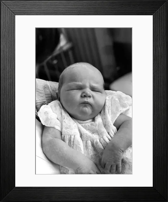 Framed Print : Baby girl yawns in the childrens hospital in Myrtle street, Liverpool Framed Print : Baby girl yawns in the childrens hospital in Myrtle street, Liverpool