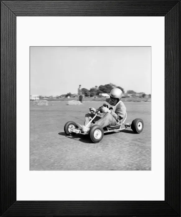 Framed Print : The start of an event at the Northern National Karting Championship at Catterick Framed Print : The start of an event at the Northern National Karting Championship at Catterick