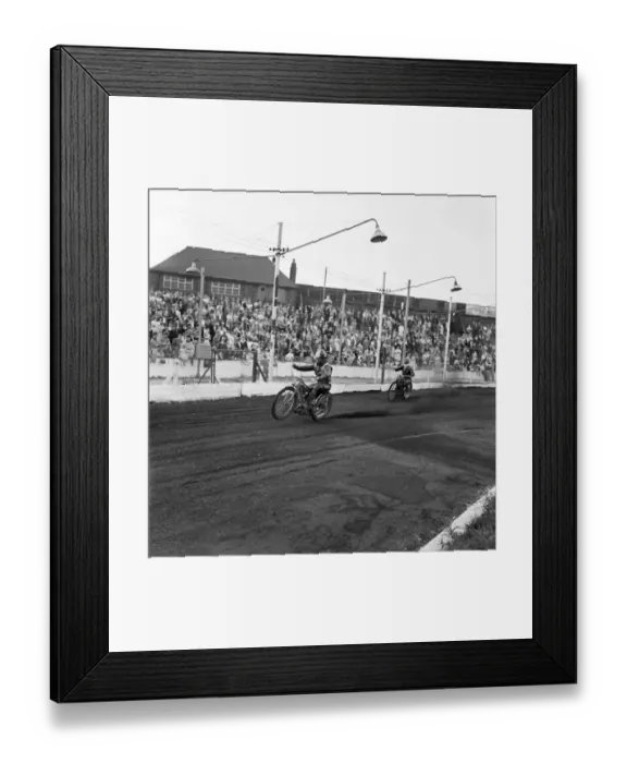 Framed Print : Speedway at stoke, motorsport. June 1960 M4380-002