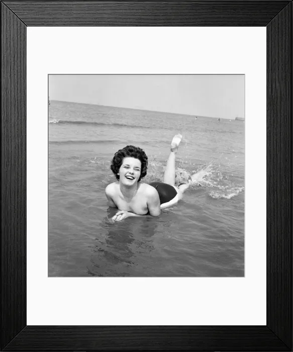 Framed Print : Bank holiday at Blackpool. Beach scenes  /  crowds  /  sunbathing