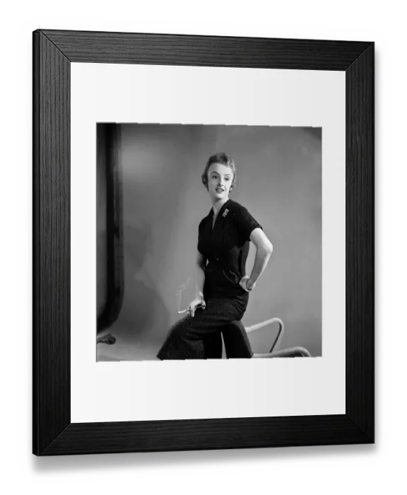 Framed Print : Clothing: Fashion: Kintwear. Women in the Mirror Studio modeling the latest woolen Framed Print : Clothing: Fashion: Kintwear. Women in the Mirror Studio modeling the latest woolen