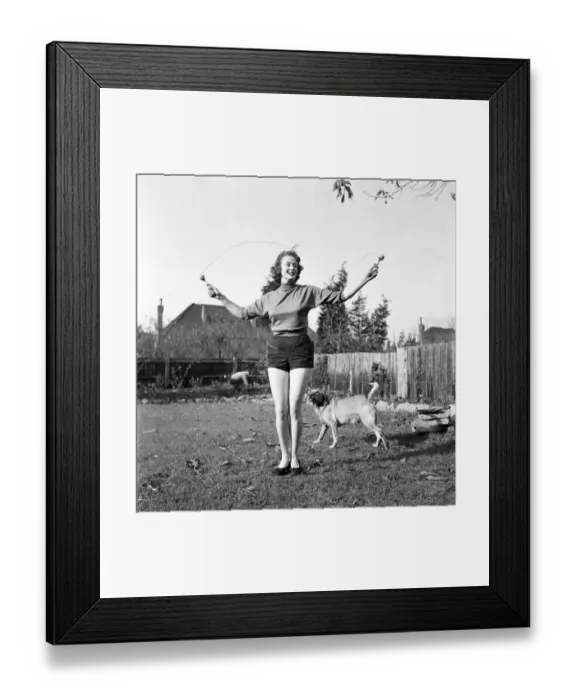 Framed Print : 24 year old red haired, actress Elspeth Gray has just gained her first film starring role Framed Print : 24 year old red haired, actress Elspeth Gray has just gained her first film starring role