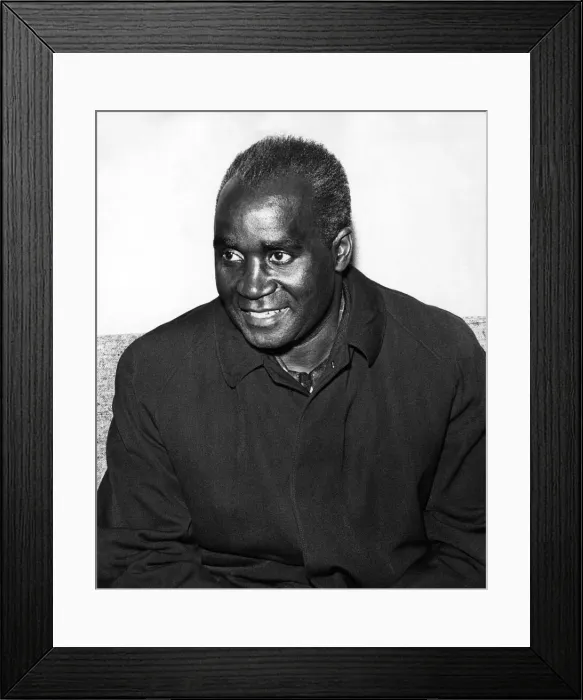 Framed Print : Zambias President, Kenneth David Kaunda in the V. I. P. lounge at Manchester Airport Framed Print : Zambias President, Kenneth David Kaunda in the V. I. P. lounge at Manchester Airport