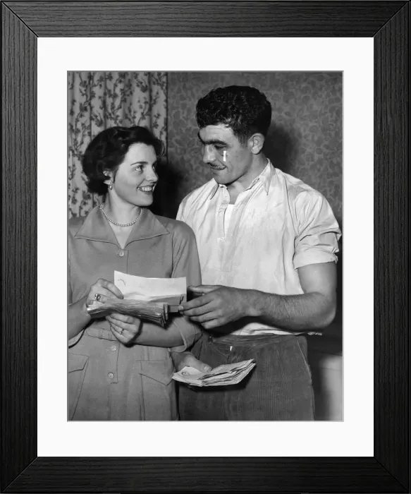 Framed Print : Jack Gardner, the new heavyweight champion of Great Britain and the Empire Framed Print : Jack Gardner, the new heavyweight champion of Great Britain and the Empire