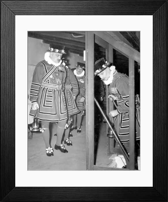 Framed Print : Beneath the Palace of Westminster, men of the Queen Framed Print : Beneath the Palace of Westminster, men of the Queen