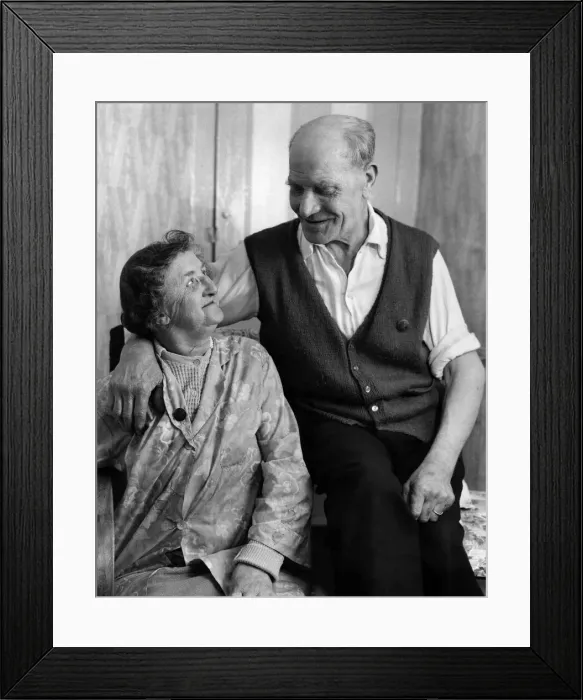 Framed Print : Pensioners: Ivy and Charlie Thompson. March 1972 P012668