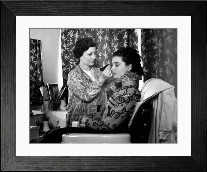 Framed Print : Woman beauty culture. Mrs. Pearce making up Vivien Leigh for Five Star England Framed Print : Woman beauty culture. Mrs. Pearce making up Vivien Leigh for Five Star England